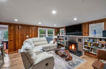 41 Bellot Rd in Ringwood, NJ - Building Photo - Building Photo