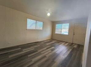 202 W 17th St in San Angelo, TX - Building Photo - Building Photo