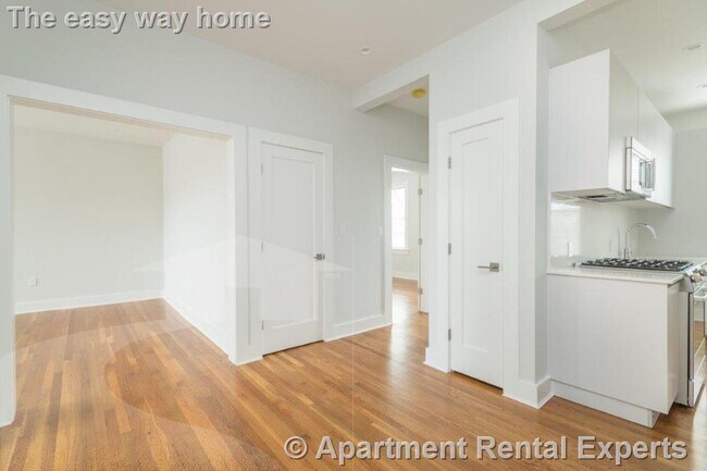 16 Forest St in Cambridge, MA - Building Photo - Building Photo