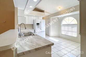 3531 Duar Terrace in North Port, FL - Building Photo - Building Photo