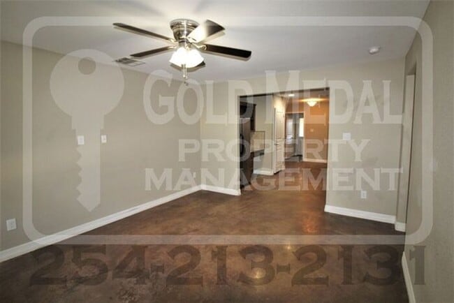 1017 S 9th St in Copperas Cove, TX - Building Photo - Building Photo