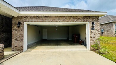 15593 Arran Wy in Biloxi, MS - Building Photo - Building Photo