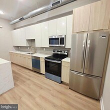 714 Chestnut St in Philadelphia, PA - Building Photo - Building Photo