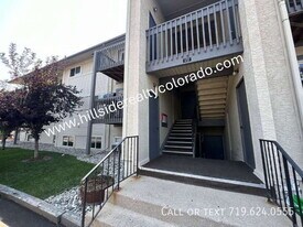 5042 El Camino Dr in Colorado Springs, CO - Building Photo