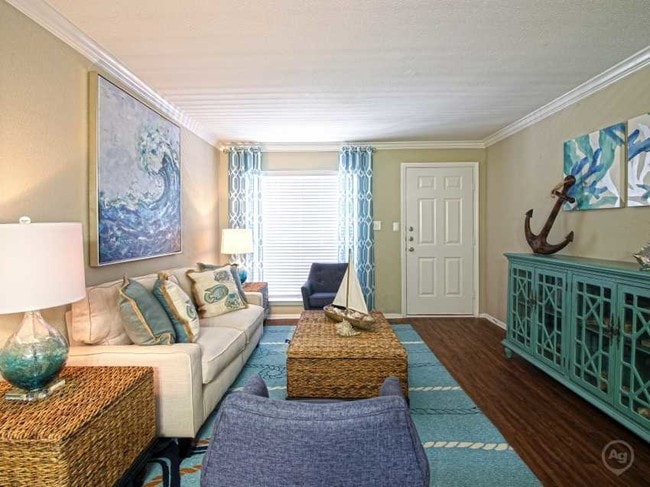 Infinity at Seabrook (formerly Groves at Seabrook) in Seabrook, TX - Foto de edificio - Building Photo