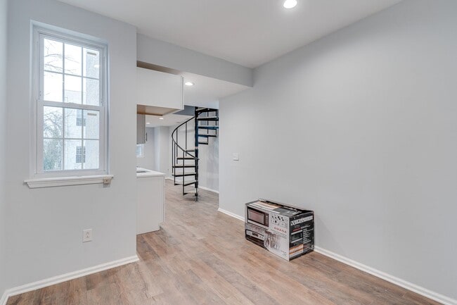 property at 1727 Arlington St