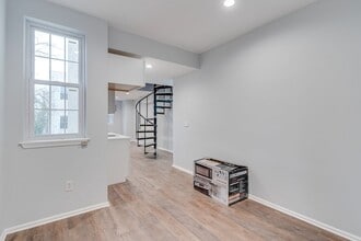 1727 Arlington St in Philadelphia, PA - Foto de edificio - Building Photo