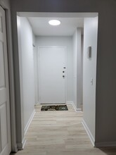 12 Shrewsbury Green Dr in Shrewsbury, MA - Foto de edificio - Building Photo