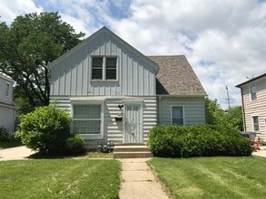 5243 N 49th St in Milwaukee, WI - Building Photo - Building Photo