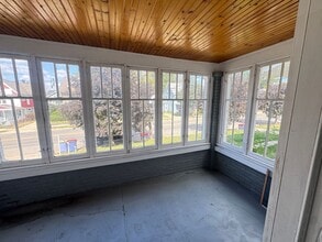 926 M.L.K. Jr St SE in Grand Rapids, MI - Building Photo - Building Photo