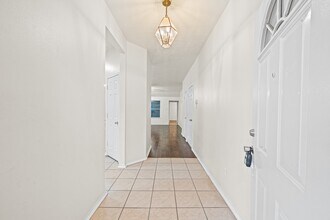 13130 Eldridge Meadow Dr in Houston, TX - Building Photo - Building Photo