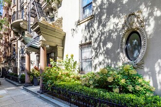 478 Central Park W in New York, NY - Building Photo - Building Photo
