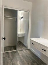 2275 Grand Ave, Unit 3 in San Diego, CA - Building Photo - Building Photo