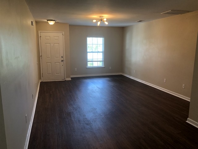 354 Winchester Dr in Pooler, GA - Building Photo - Building Photo