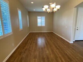 15803 St Clement Way in Bakersfield, CA - Building Photo - Building Photo