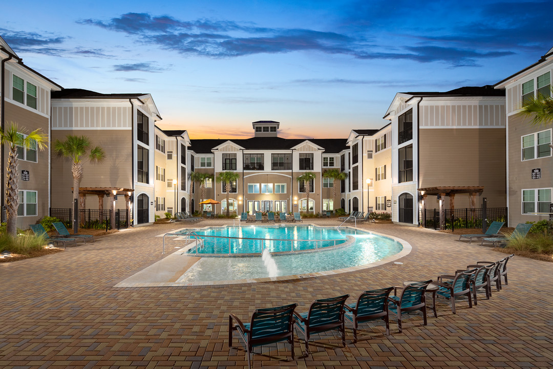 Abberly Crossing Apartment Homes in Ladson, SC - Foto de edificio