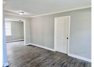 4914 Kelso St in Houston, TX - Foto de edificio - Building Photo