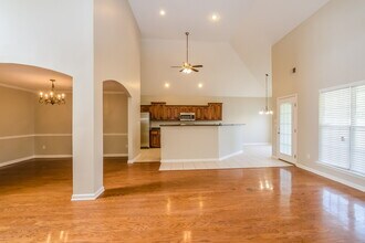 5078 Mabry Ln in Arlington, TN - Foto de edificio - Building Photo