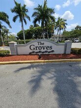 2930 SE 15th Terrace in Homestead, FL - Building Photo - Building Photo