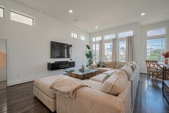 1622 Ovid St in Houston, TX - Building Photo - Building Photo