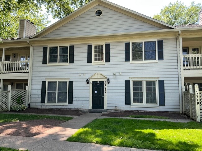 property at 13121 Shadyside Ln