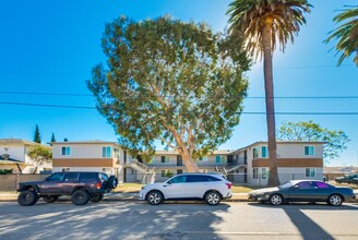 4132 W 118th St in Hawthorne, CA - Building Photo - Primary Photo