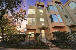 1610 Calumet St in Houston, TX - Building Photo