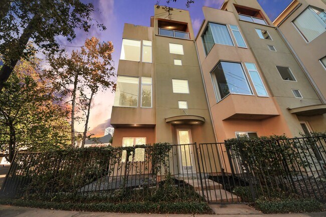 property at 1610 Calumet St