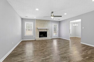 105 Linden Ln in Peachtree City, GA - Building Photo - Building Photo