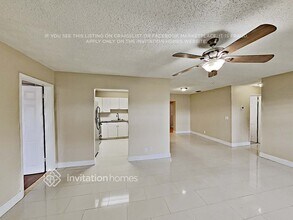 3675 Gull Rd in Palm Beach Gardens, FL - Building Photo - Building Photo