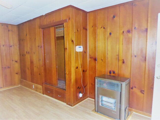 1701 SE Stephens St in Roseburg, OR - Building Photo - Building Photo