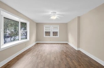 6261 Alexander St in Norfolk, VA - Building Photo - Building Photo