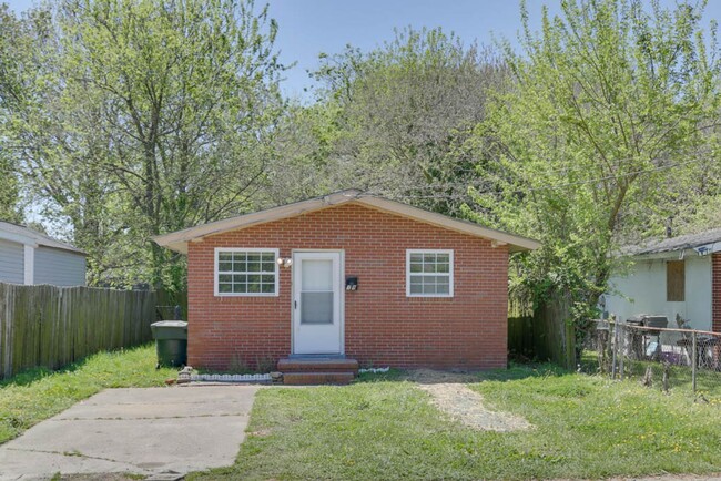 14 Hopkins St in Hampton, VA - Building Photo - Building Photo