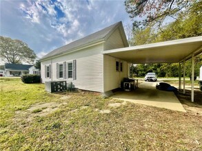 303 N 13th St in Erwin, NC - Building Photo - Building Photo