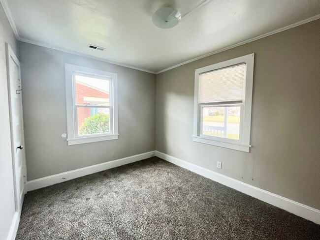 property at 803 W Elizabeth St