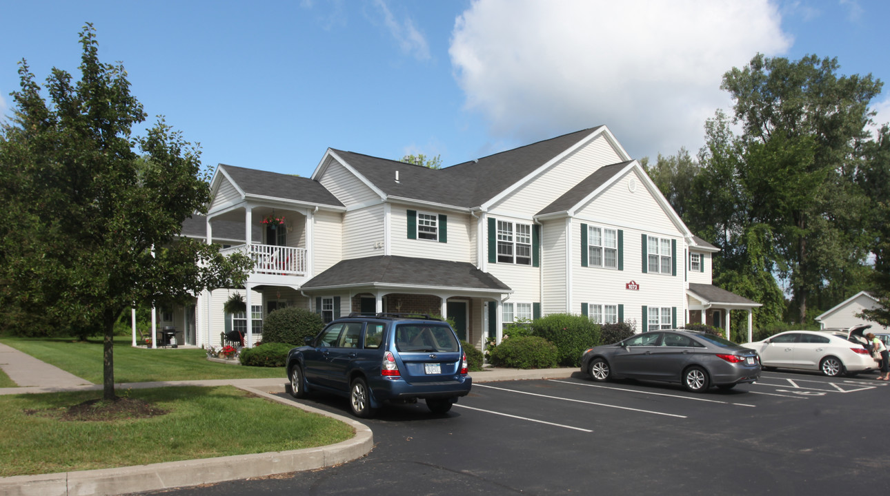 Heritage Park in Webster, NY - Foto de edificio