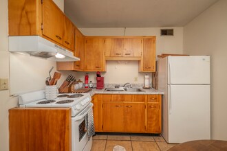 300 Green St in Starkville, MS - Building Photo - Building Photo