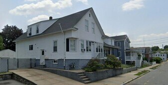 63 Messina St in Providence, RI - Building Photo