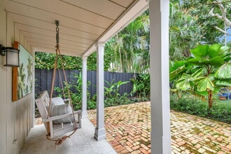 237 Dyer Rd in West Palm Beach, FL - Building Photo - Building Photo