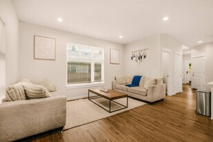 3213 Grand Blvd in Vancouver, WA - Building Photo