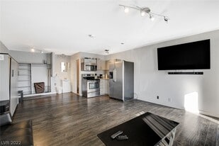 4600 University Center Dr, Unit 188 in Las Vegas, NV - Building Photo