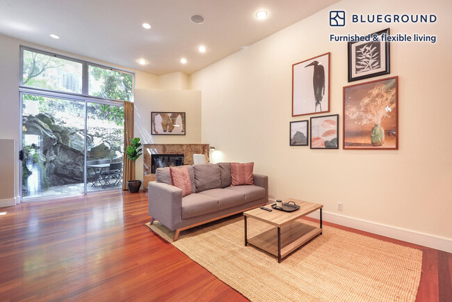 property at 696 De Haro St