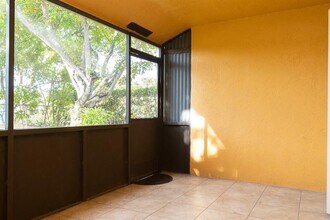 10501 NW 43rd St in Coral Springs, FL - Building Photo - Building Photo