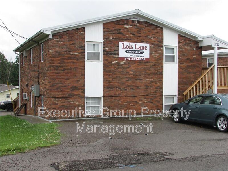 1222 Hill St in Radcliff, KY - Building Photo