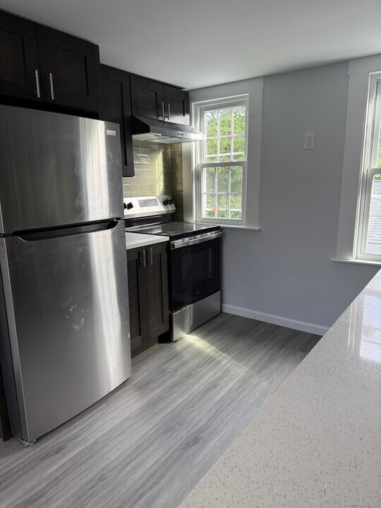 217 Orange St in Waterbury, CT - Foto de edificio