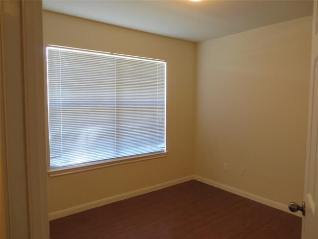 1906 Melissa Oaks Ln in Austin, TX - Building Photo - Building Photo