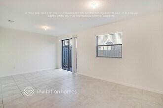 11461 SW 252nd Ter in Homestead, FL - Foto de edificio - Building Photo