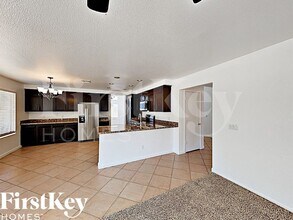 22026 N 73rd Ave in Glendale, AZ - Building Photo - Building Photo