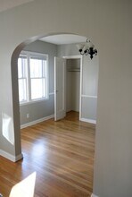 5337 E 11th St in Indianapolis, IN - Foto de edificio - Building Photo