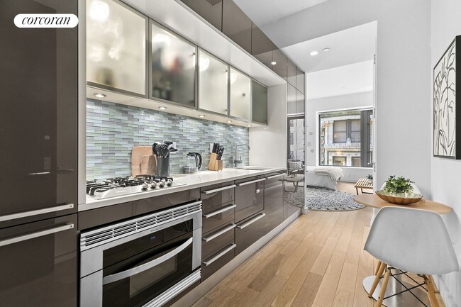 property at 75 Wall St